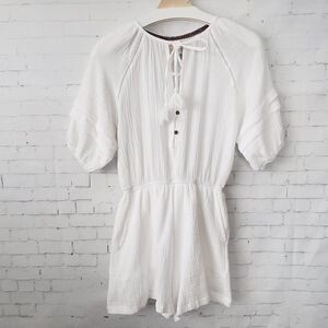 Knox Rose White Cotton Romper Size XS Shorts Tassels Lined Boho Coastal Gauzy